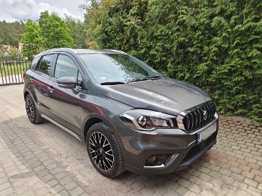 Zadbany S-Cross-1
