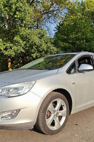 Opel Astra J-2