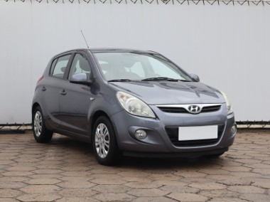 Hyundai i20 , Salon Polska, Klimatronic-1