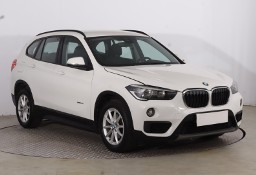 BMW X1 F48 , Salon Polska, Serwis ASO, Automat, Klimatronic, Tempomat,