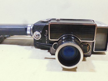 Kamera Analogowa 8 mm Fujica Sprawna ,  , zoom lens 1: 1,9 , f=12 -3,2,5 mm ,-1