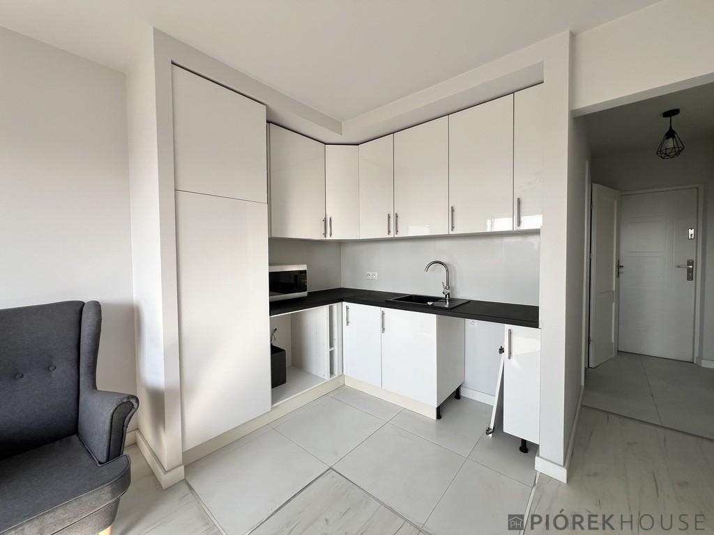 Mieszkanie na sprzedaż, 3 pokoje, 37 m², Warszawa