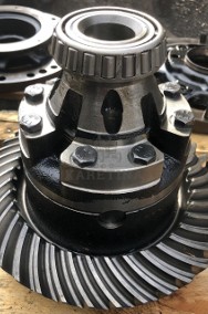 JCB- mechanizm róźnicowy wałek zwolnica zwrotnica JCB 541-531-2