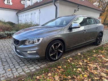 Volvo V60 I-1