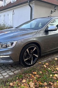 Volvo V60 I-2