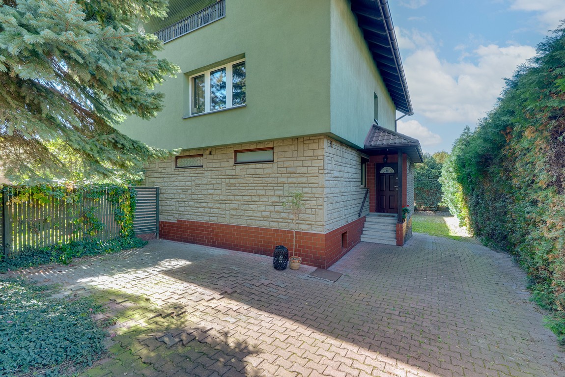 Dom na sprzedaż, 6 pokoi, 593 m², Zabrze