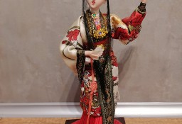 Oryginalna chińska lalka