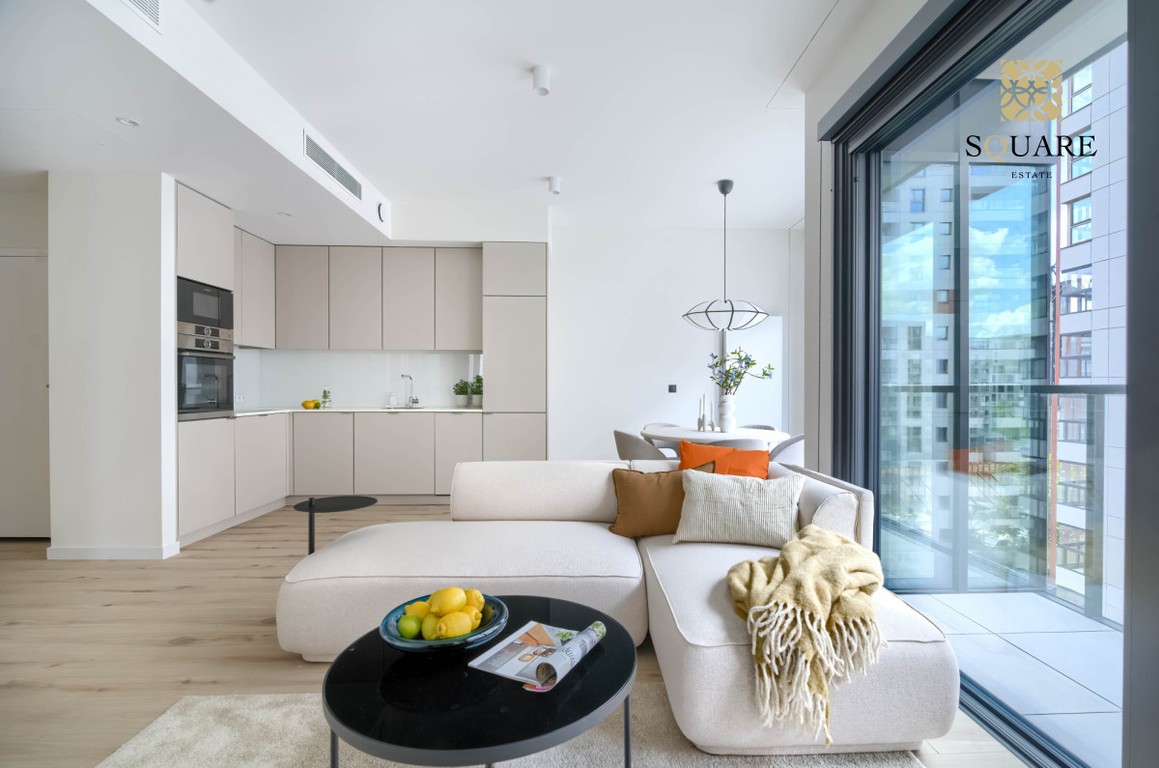 Apartament 3 pokojowy na wynajem w Towarowa Towers, Warszawa
