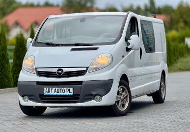 Opel Vivaro I