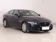 Jaguar XE I , 180 KM, Automat, Skóra, Navi, Xenon, Bi-Xenon, Klimatronic,