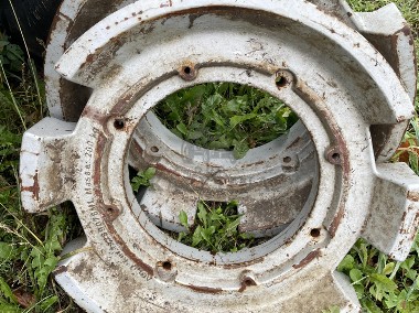 Massey Fergusson 8480 6499 6475 - obciążnik koła 200kg 3789078M1-1