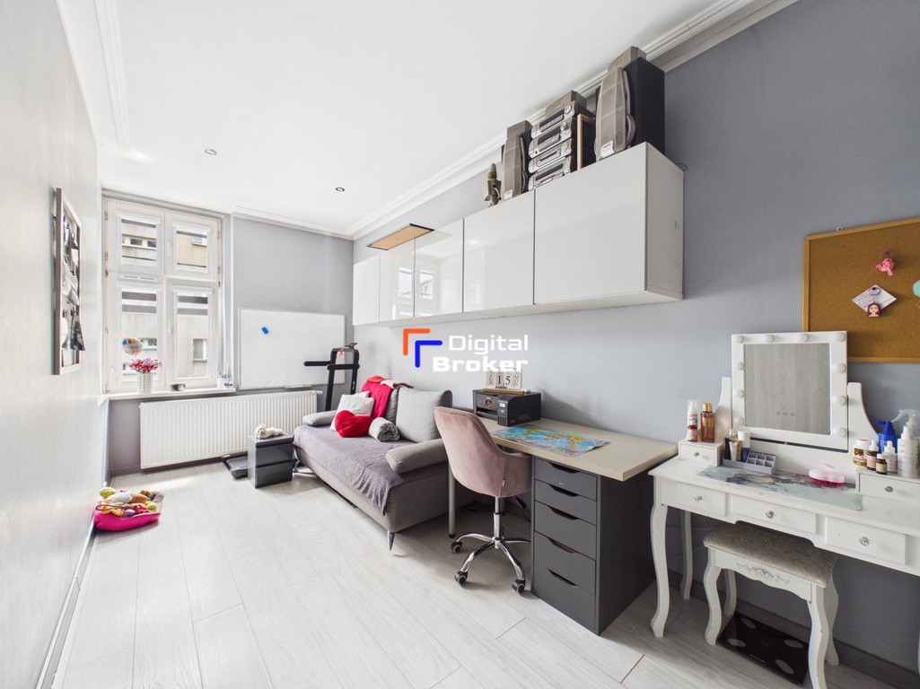 Centrum | 77 m² | 3 pokoje | cicha okolica - Więcej