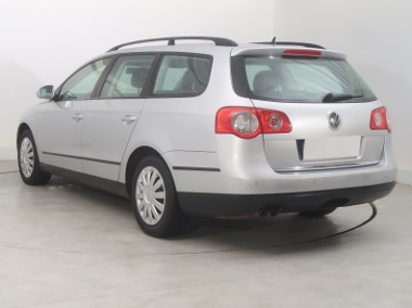 Volkswagen Passat B6 , DSG, Navi, Klimatronic, Tempomat, Parktronic-1