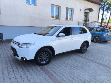 2.0 Automat 4x4 biała perła 7-osobowy -1