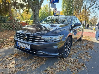 Volkswagen Passat B8 1,5 tsi automat navi-1