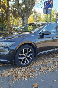 Volkswagen Passat B8 1,5 tsi automat navi-2