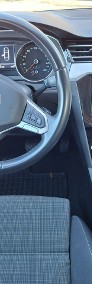 Volkswagen Passat B8 1,5 tsi automat navi-4