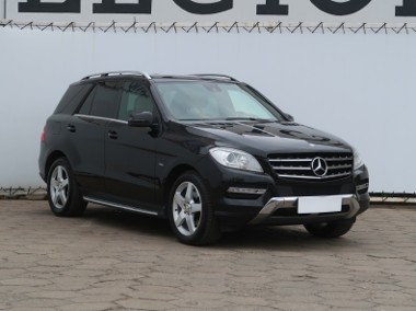 Mercedes-Benz Klasa ML W166 , Salon Polska, Serwis ASO, 258 KM, Automat, Skóra, Navi,-1