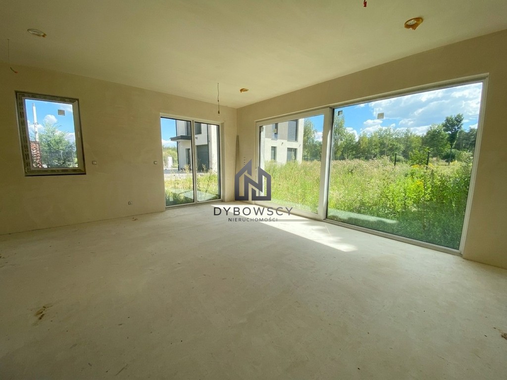 Dom na sprzedaż, 4 pokoje, 148 m², Zakręt