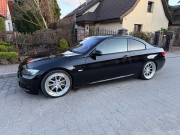 E92 330D