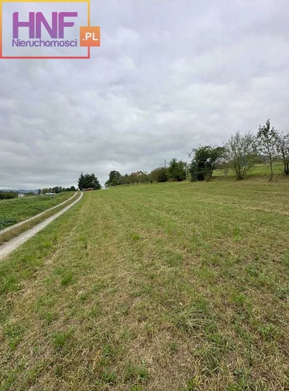 Działki od 9 do 40 ar 5 km od Jeziora Rożnowskiego – pohled 2