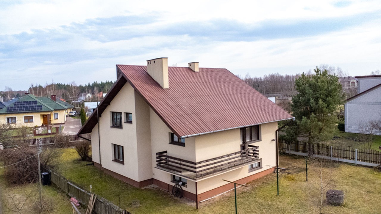 Dom wolnostojący na działce 1600 m2 - Wilcza Wola
