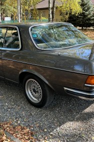 Mercedes W123 Coupe-2