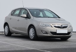 Opel Astra J , Klima, Tempomat, Podgrzewane siedzienia