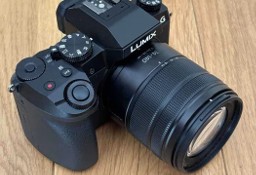 Panasonic Lumix G7 + mikrofon RODE + lampa + torba + etui + 3 aku