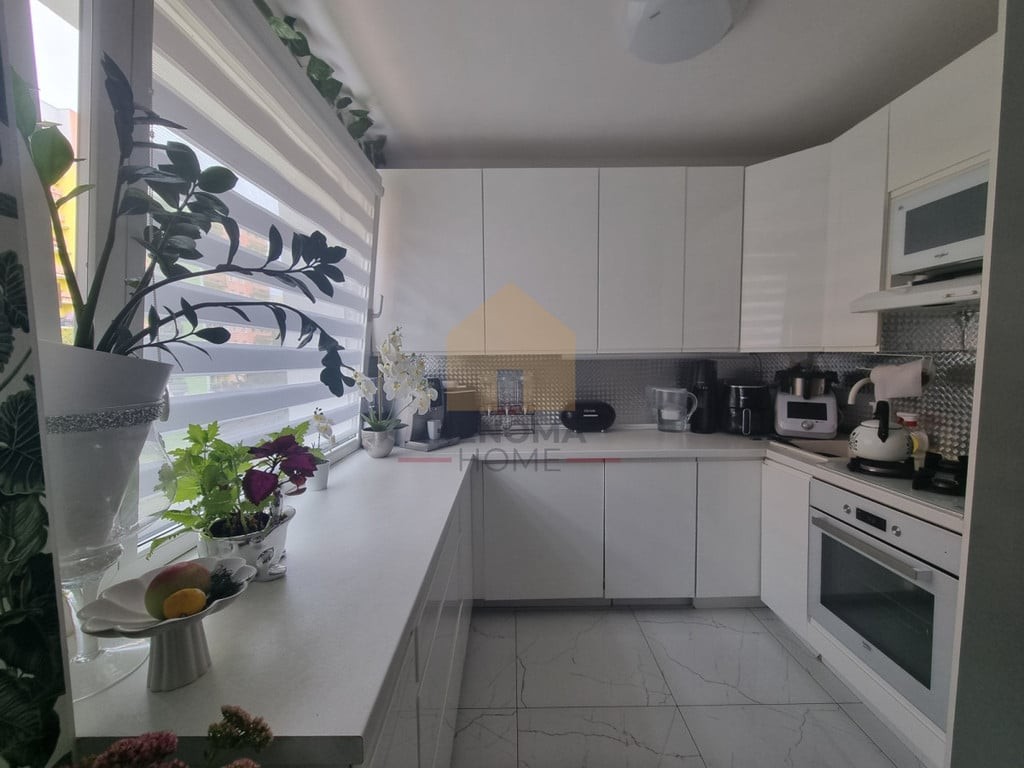 Mieszkanie na sprzedaż, 3 pokoje, 69 m², Wałbrzych