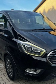 Ford Tourneo-2