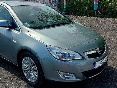 Opel Astra J ŚW.zarej,Klimatr,Navi,Tempo,6Bieg,ZADBANA!!!-1