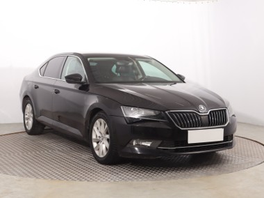 Skoda Superb III , Automat, Skóra, Navi, Xenon, Bi-Xenon, Klimatronic,-1