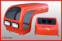 Maska z pulpitem do ciągnika C-330 kolor RAL 3020