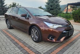 Toyota Avensis III 2015 r 2.0 D4-4 143 KM