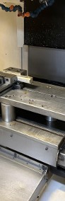 Centrum obróbcze pionowe CNC FANUC ROBODRILL ALPHA T21iFL-4