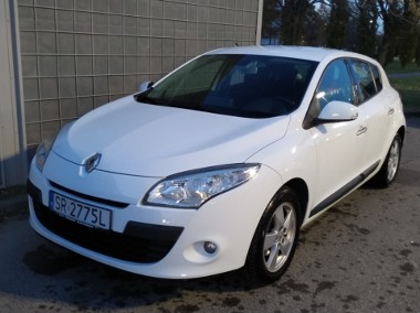 Sprzedam renault megane 1.6 16v 110kM 2010r biała hatchback-1