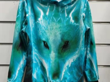 bluza dla chłopca z kapturem z nadrukiem 3D błękitny wilk-2