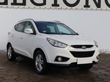 Hyundai ix35 , Klimatronic, Tempomat, Parktronic-1