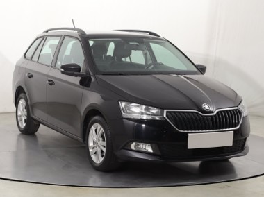 Skoda Fabia III , Salon Polska, 1. Właściciel, Serwis ASO, VAT 23%, Klima,-1