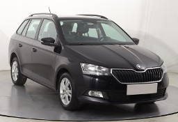 Skoda Fabia III , Salon Polska, 1. Właściciel, Serwis ASO, VAT 23%, Klima,
