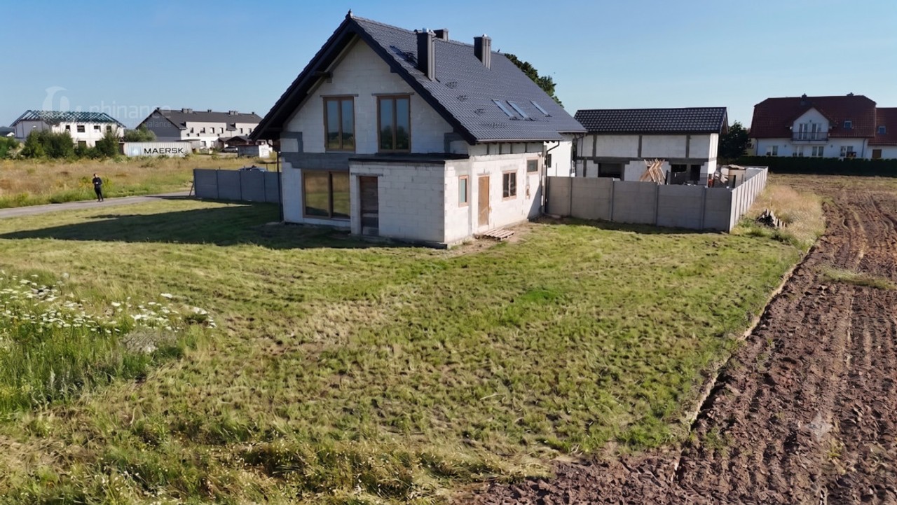 Mieszkanie na sprzedaż, 4 pokoje, 120 m², Banino