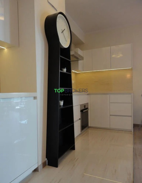 Komfortowe i eleganckie dwa pokoje, garaż, metro – další