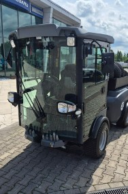 MC 130 ADV. Wielofunkcyjna maszyna komunalna Kärcher MC 130 Adv-2