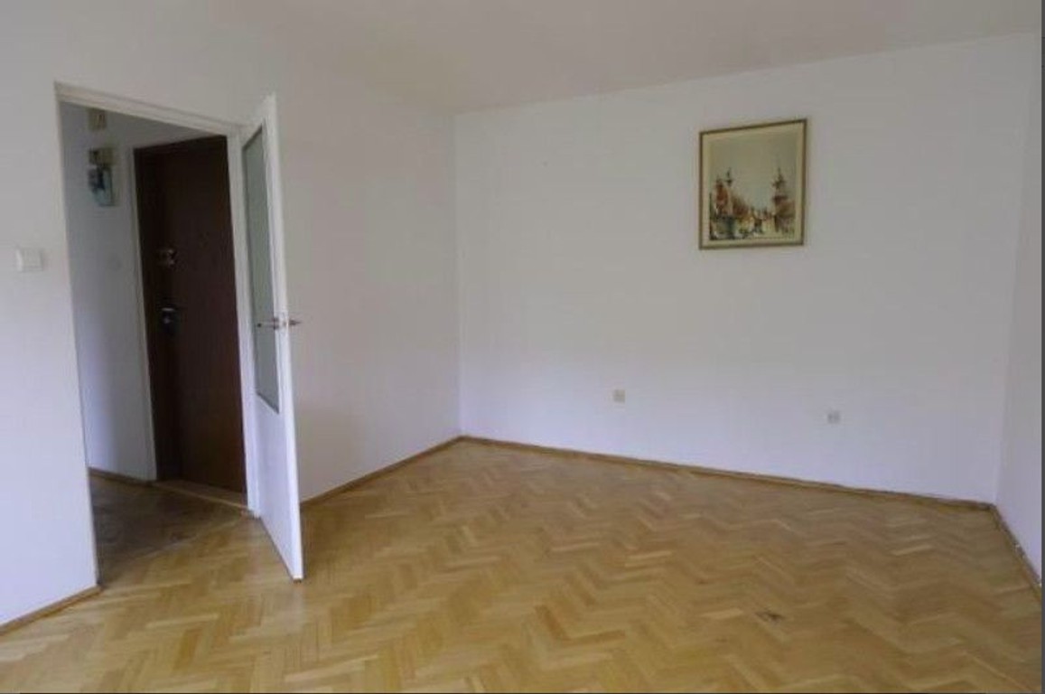 Ochota, WUM, 3 pokoje, osobna kuchnia, garaż – pohled 2