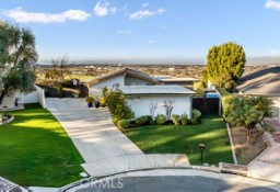 Dom Rolling Hills Estates