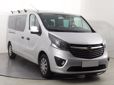 Opel Vivaro , L2H1, 9 Miejsc-1