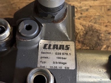 Claas Lexion Tucano - zawór główny hydrauliki 039576.1 0395761-2