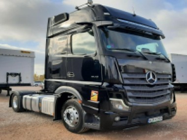 Mercedes-Benz actros-1