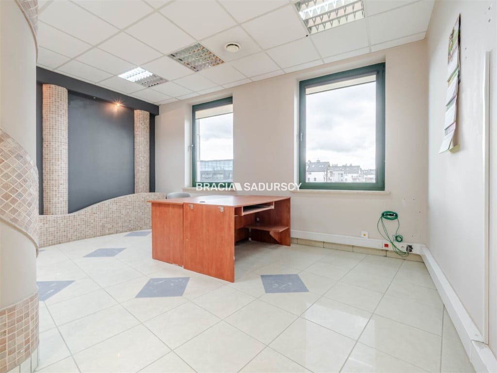 lokal biurowy 44 m² Prądnik Biały biurowiec - Widok 5
